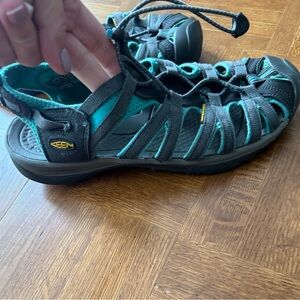 Keen Whisper Sandal Teal Black Waterproof Elastic Strap Women’s Size 10